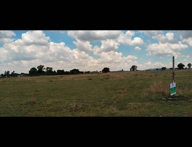 26,475M² VACANT LAND FOR SALE IN BOLTONWOLD